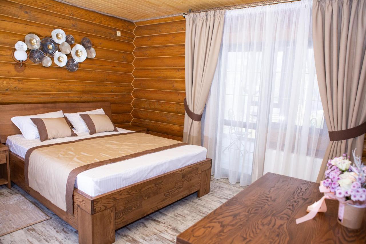 Viking Hotel Bukovel Exterior photo